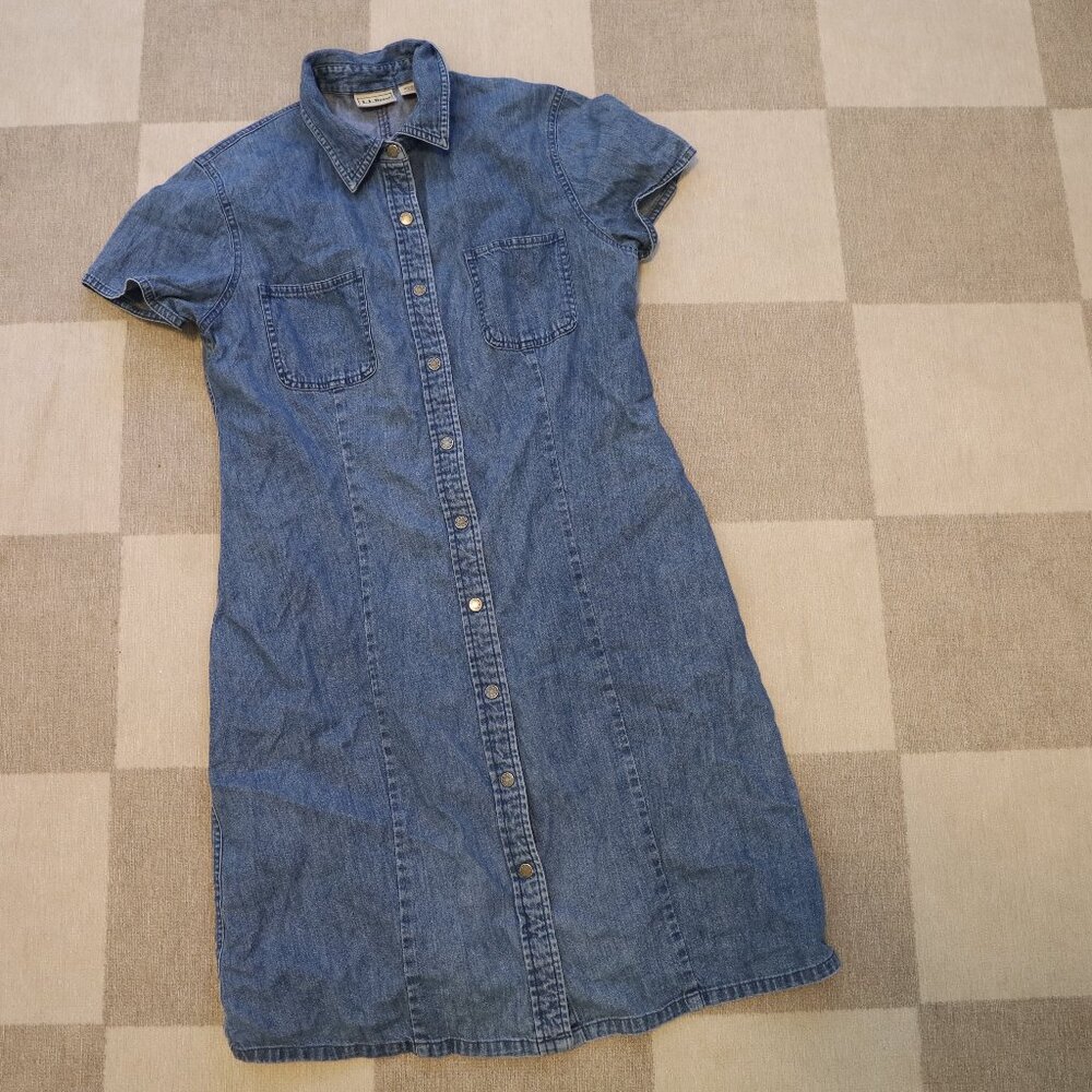 Vintage L.L. Bean Denim Midi Dress Size 10/ Medium Front Snap Buttons